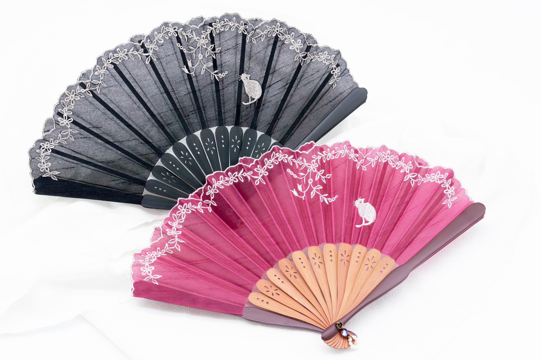 猫の扇子 ヘレン カラーバリエーション2種類