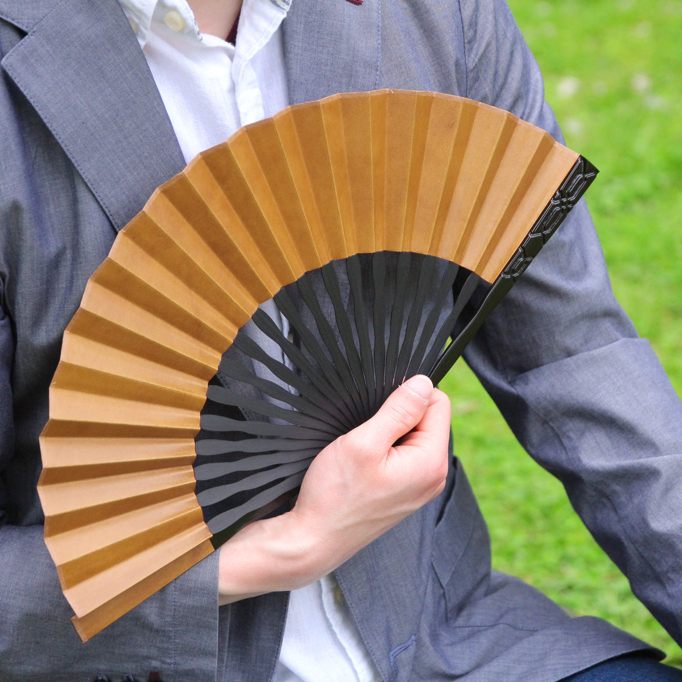 革扇子 ヴィンテージレザー 扇子セット イメージ画像2