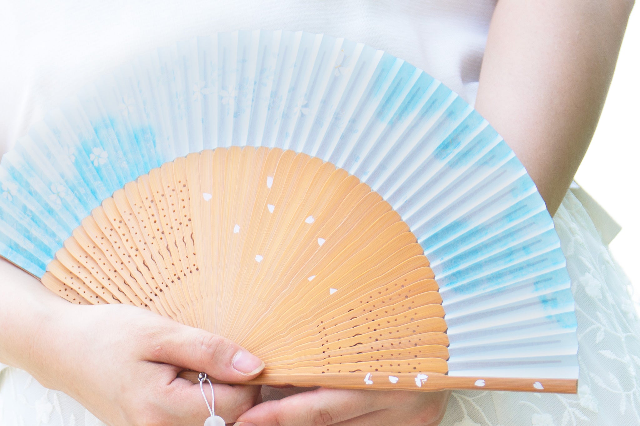 秋平しろ 10冊セット 紫輝 扇子セット（全2種類） – 白竹堂オンラインショップ